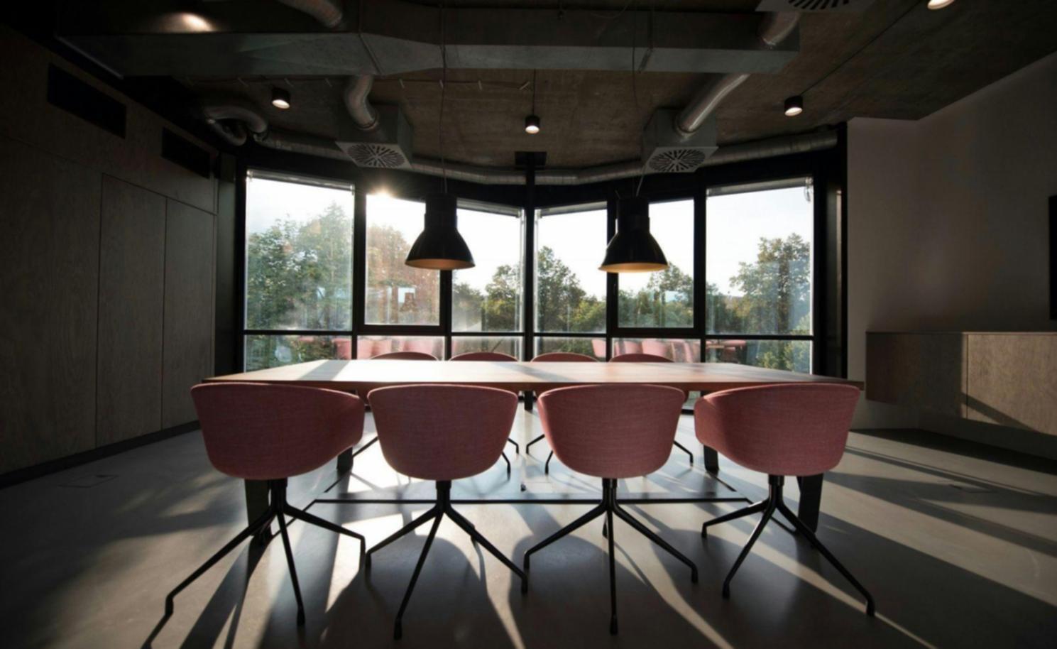 Analyse graphique des tendances de marché avec indicateurs techniques